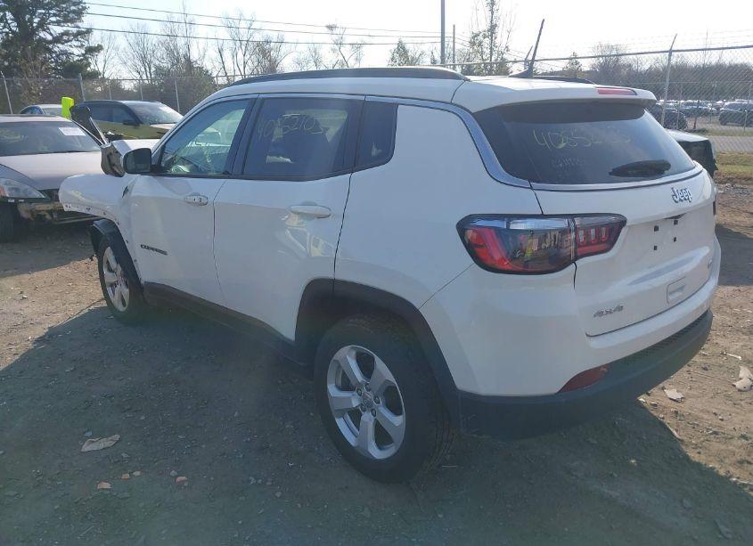 Photo 3 of 2021 Jeep Compass LATITUDE 4X4 (VIN 3C4NJDBB7MT551883)