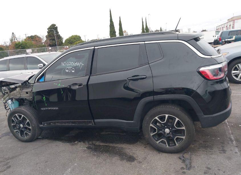 Photo 14 of 2022 Jeep Compass LATITUDE 4X4 (VIN 3C4NJDBB7NT113706)