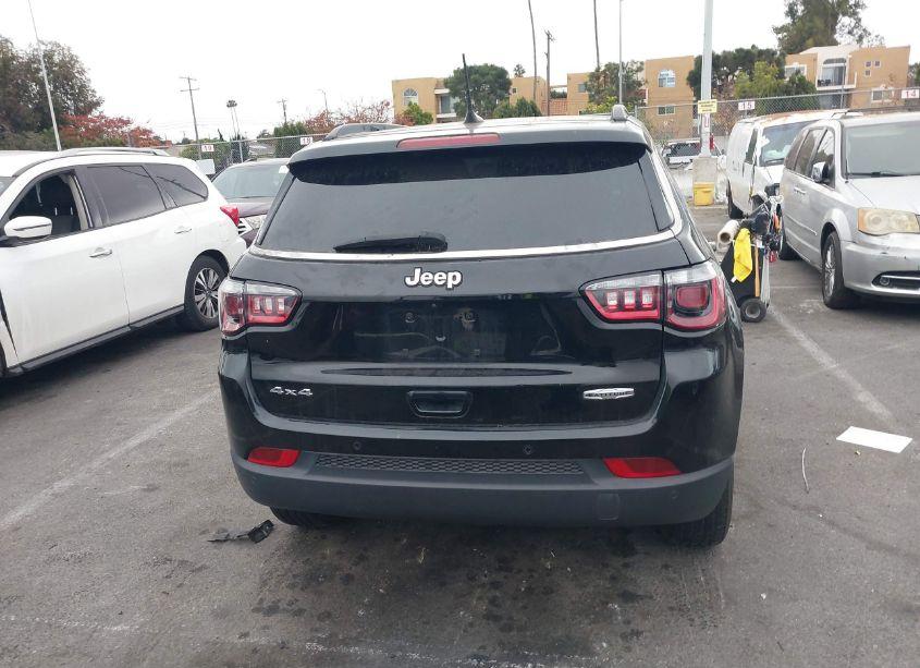 Photo 16 of 2022 Jeep Compass LATITUDE 4X4 (VIN 3C4NJDBB7NT113706)