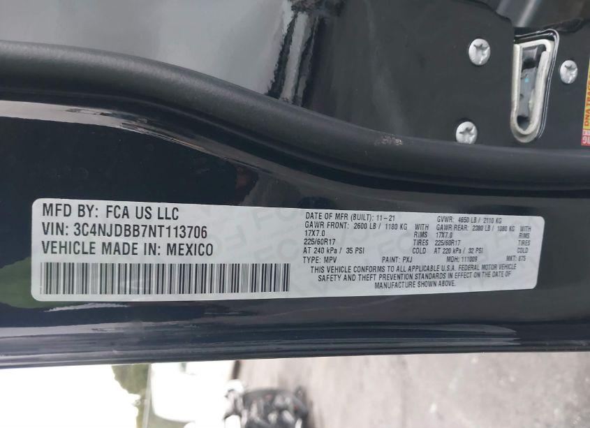 Photo 9 of 2022 Jeep Compass LATITUDE 4X4 (VIN 3C4NJDBB7NT113706)