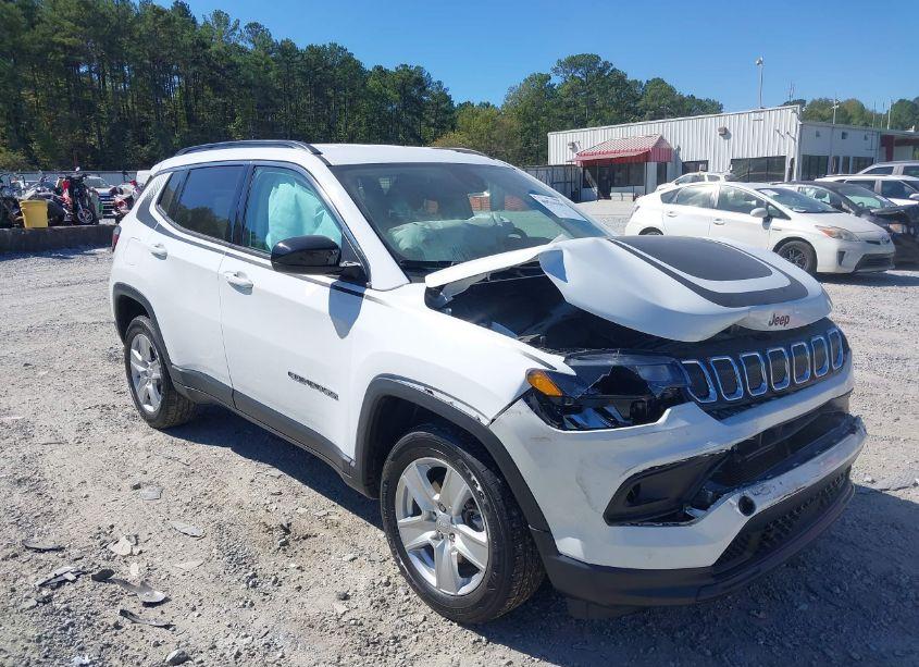 Photo 13 of 2022 Jeep Compass LATITUDE 4X4 (VIN 3C4NJDBB7NT164977)