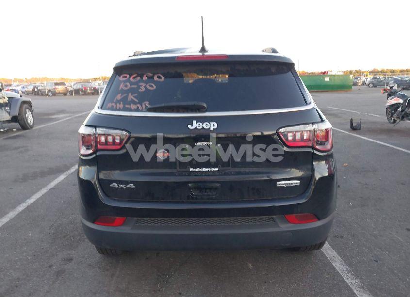 Photo 16 of 2022 Jeep Compass LATITUDE 4X4 (VIN 3C4NJDBB7NT215684)