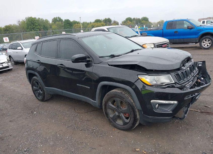 2017 Jeep New COMPASS LATITUDE 4X4 (VIN 3C4NJDBB8HT665588) main photo