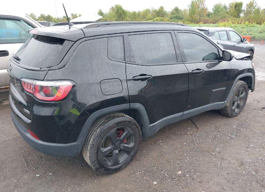 Photo 4 of 2017 Jeep New COMPASS LATITUDE 4X4 (VIN 3C4NJDBB8HT665588)