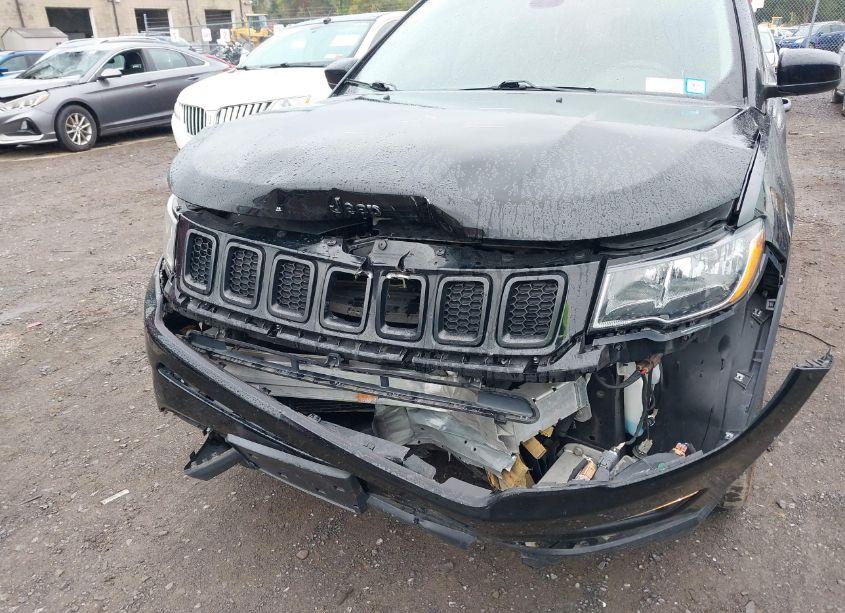 Photo 6 of 2017 Jeep New COMPASS LATITUDE 4X4 (VIN 3C4NJDBB8HT665588)