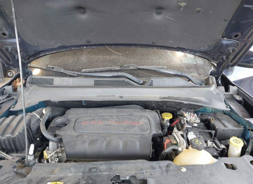 Photo 10 of 2018 Jeep Compass LATITUDE 4X4 (VIN 3C4NJDBB8JT199635)