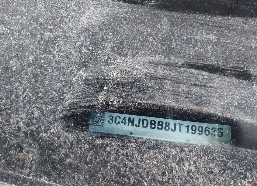 Photo 18 of 2018 Jeep Compass LATITUDE 4X4 (VIN 3C4NJDBB8JT199635)