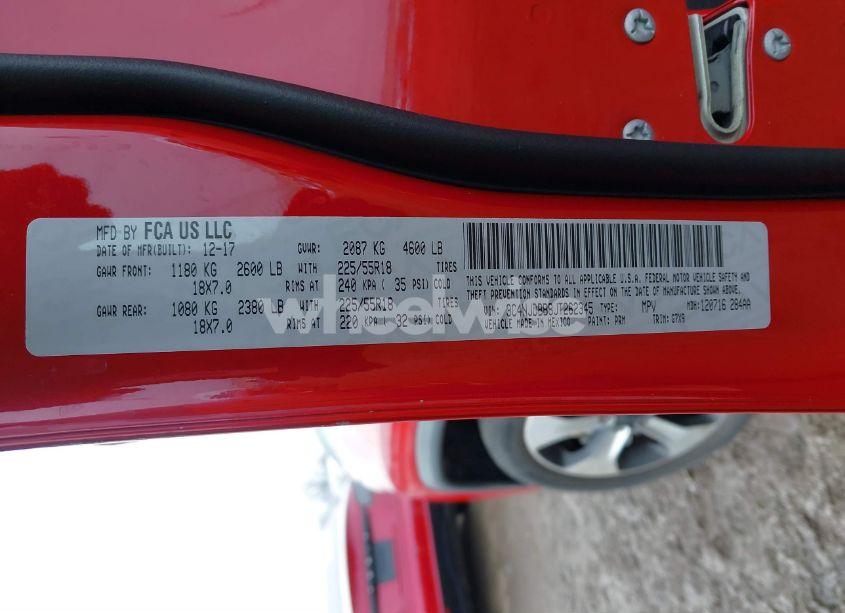 Photo 9 of 2018 Jeep Compass LATITUDE 4X4 (VIN 3C4NJDBB8JT262345)