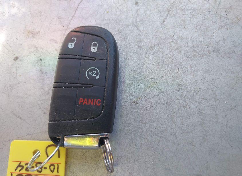 Photo 11 of 2018 Jeep Compass LATITUDE 4X4 (VIN 3C4NJDBB8JT366589)