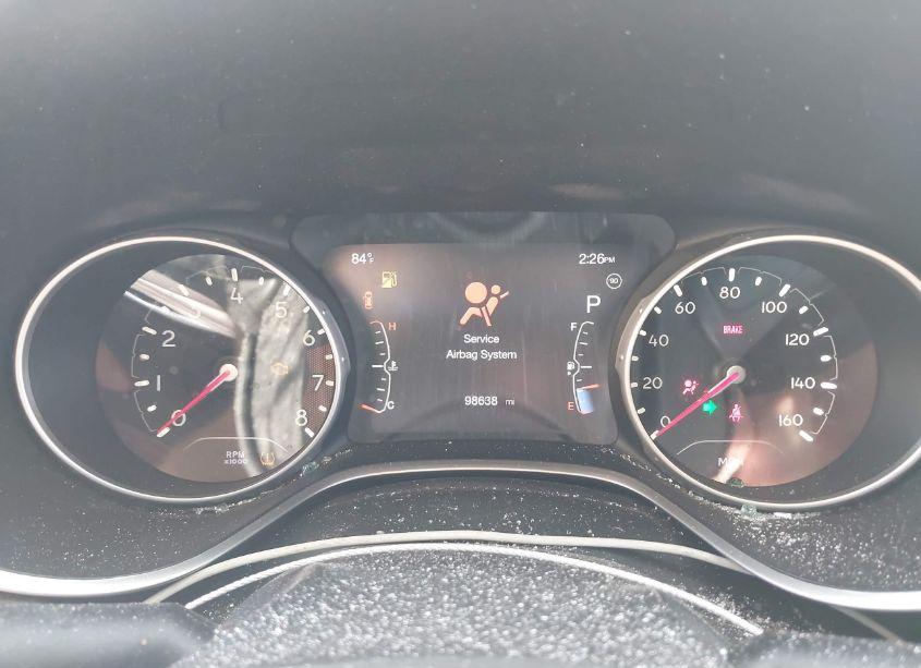 Photo 7 of 2018 Jeep Compass LATITUDE 4X4 (VIN 3C4NJDBB8JT366589)