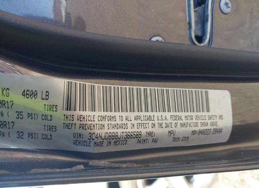 Photo 9 of 2018 Jeep Compass LATITUDE 4X4 (VIN 3C4NJDBB8JT366589)