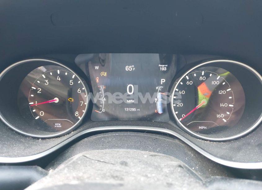 Photo 7 of 2018 Jeep Compass LATITUDE 4X4 (VIN 3C4NJDBB8JT434339)