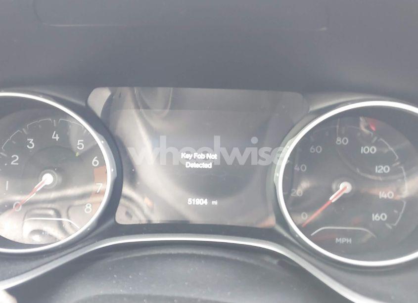 Photo 7 of 2018 Jeep Compass LATITUDE 4X4 (VIN 3C4NJDBB8JT470418)