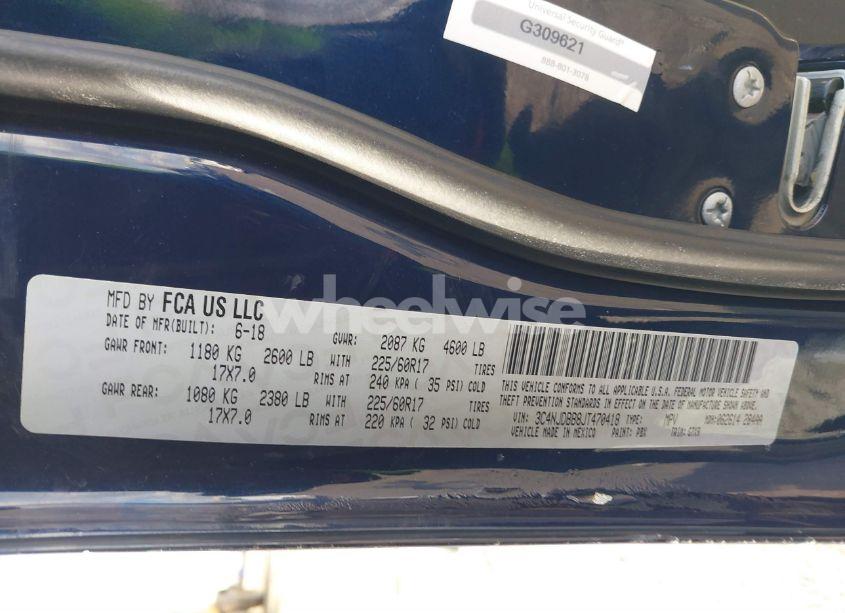 Photo 9 of 2018 Jeep Compass LATITUDE 4X4 (VIN 3C4NJDBB8JT470418)