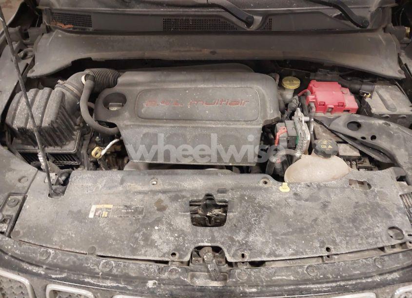 Photo 10 of 2019 Jeep Compass LATITUDE 4X4 (VIN 3C4NJDBB8KT768534)