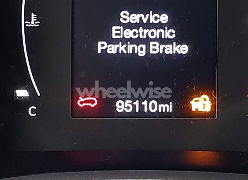 Photo 15 of 2019 Jeep Compass LATITUDE 4X4 (VIN 3C4NJDBB8KT836217)