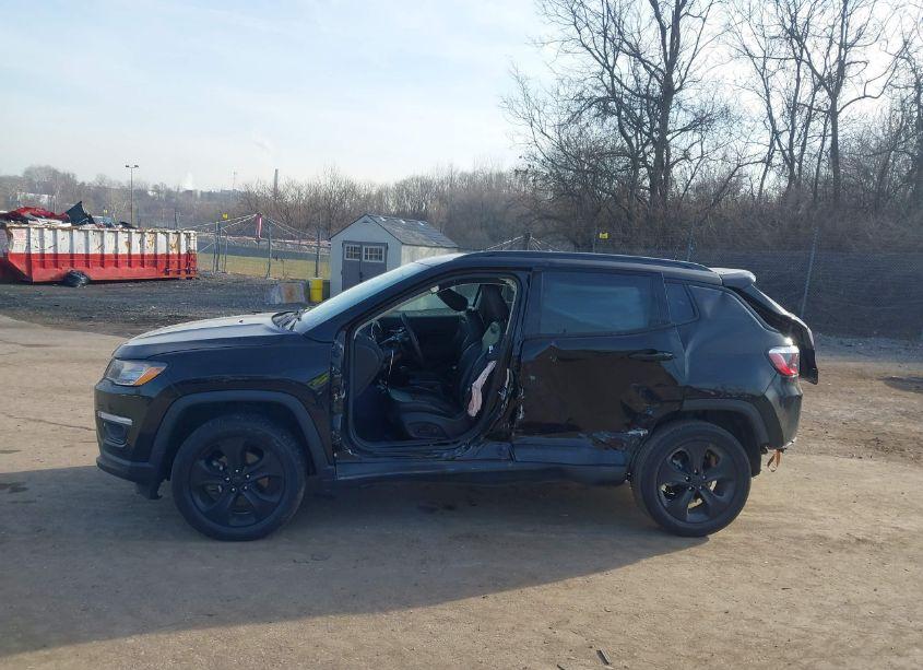Photo 14 of 2020 Jeep Compass ALTITUDE 4X4 (VIN 3C4NJDBB8LT145478)