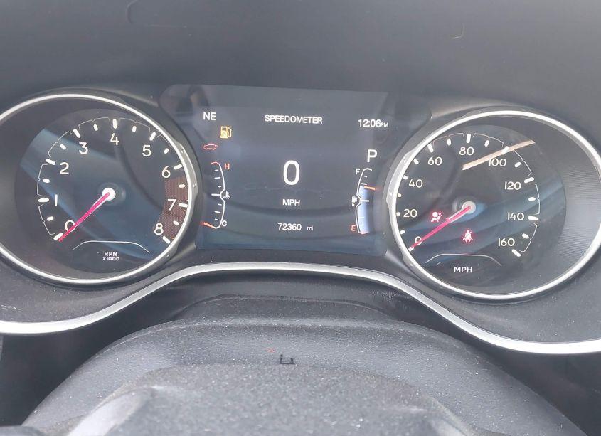 Photo 7 of 2020 Jeep Compass ALTITUDE 4X4 (VIN 3C4NJDBB8LT145478)