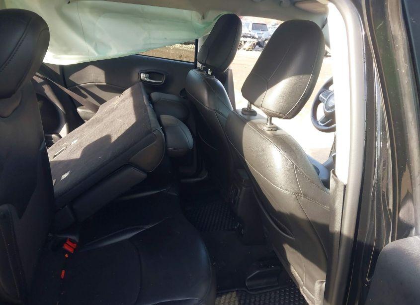 Photo 8 of 2020 Jeep Compass ALTITUDE 4X4 (VIN 3C4NJDBB8LT145478)