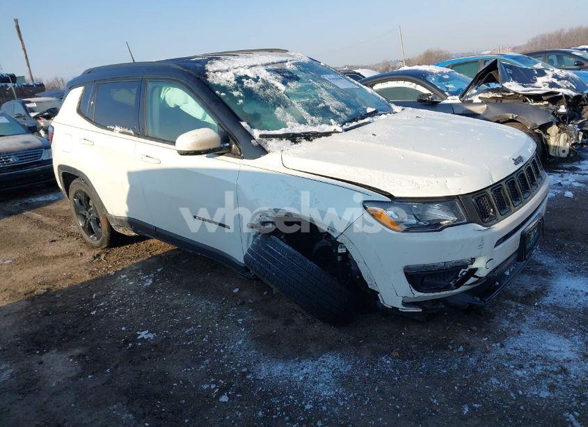 2020 Jeep Compass ALTITUDE 4X4 (VIN 3C4NJDBB8LT157310) main photo