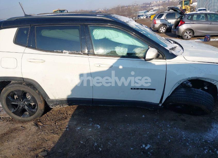 Photo 13 of 2020 Jeep Compass ALTITUDE 4X4 (VIN 3C4NJDBB8LT157310)