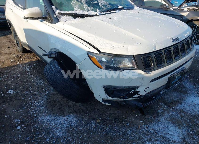 Photo 6 of 2020 Jeep Compass ALTITUDE 4X4 (VIN 3C4NJDBB8LT157310)