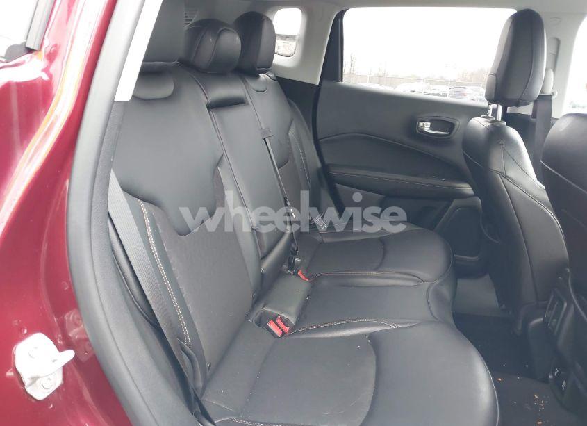 Photo 8 of 2021 Jeep Compass LATITUDE 4X4 (VIN 3C4NJDBB8MT530329)