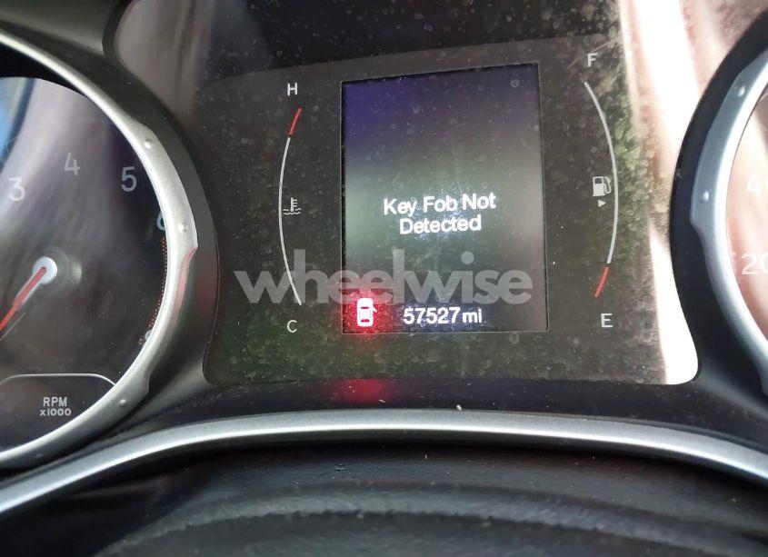 Photo 14 of 2021 Jeep Compass LATITUDE 4X4 (VIN 3C4NJDBB8MT532937)