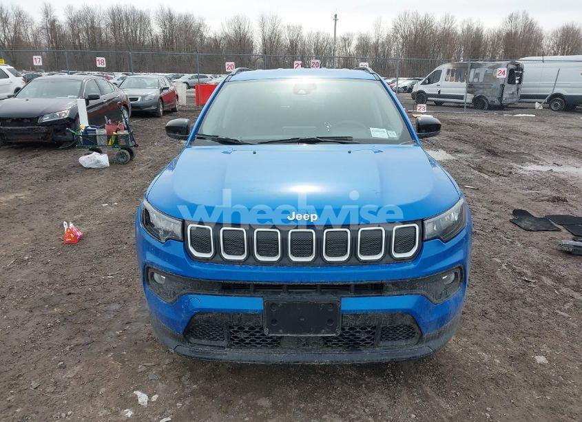 Photo 12 of 2022 Jeep Compass LATITUDE 4X4 (VIN 3C4NJDBB8NT135441)