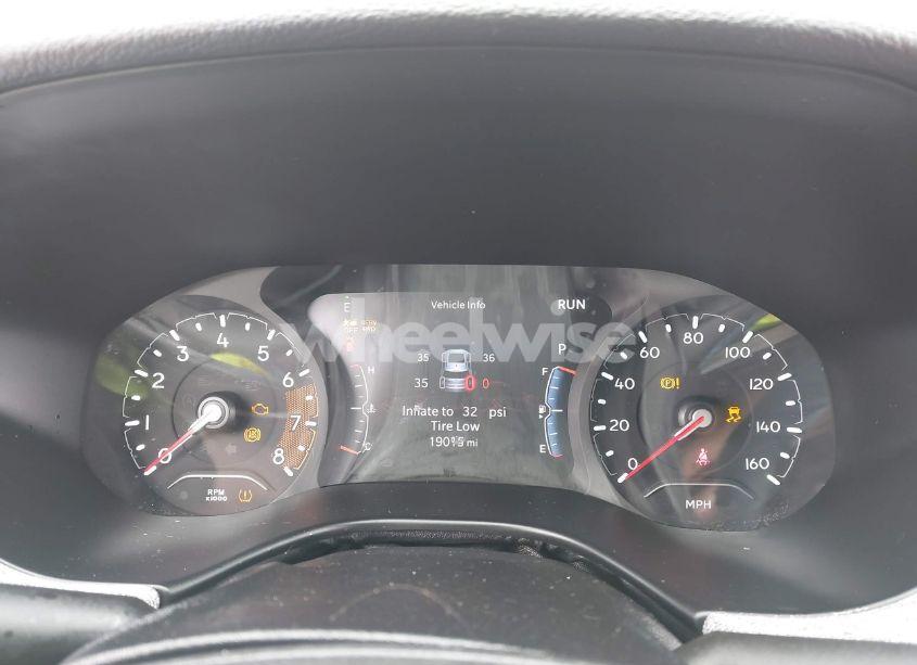 Photo 7 of 2022 Jeep Compass LATITUDE 4X4 (VIN 3C4NJDBB8NT135441)