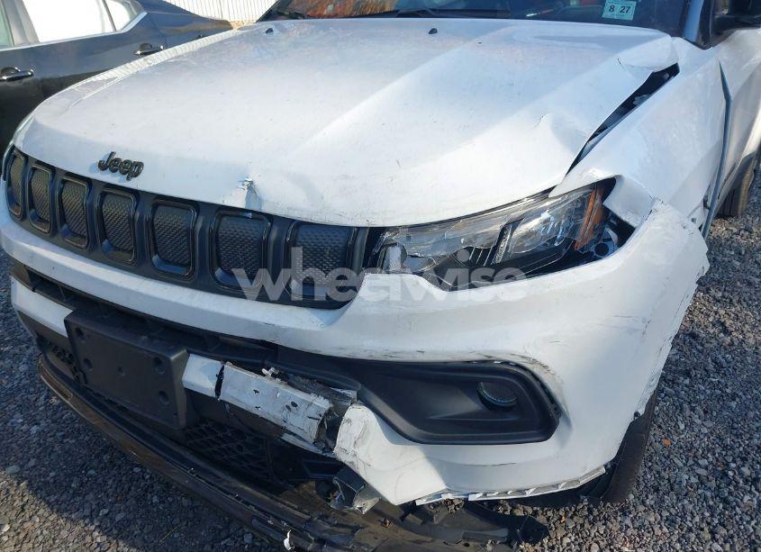 Photo 6 of 2022 Jeep Compass ALTITUDE 4X4 (VIN 3C4NJDBB8NT176488)