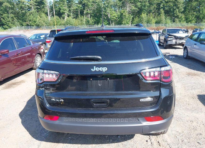 Photo 16 of 2022 Jeep Compass LATITUDE 4X4 (VIN 3C4NJDBB8NT181528)