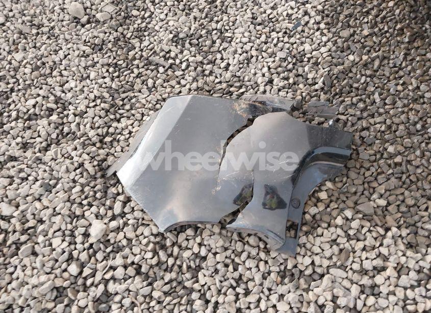 Photo 12 of 2018 Jeep Compass LATITUDE 4X4 (VIN 3C4NJDBB9JT114673)