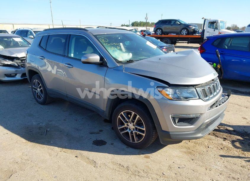 2018 Jeep Compass LATITUDE 4X4 (VIN 3C4NJDBB9JT143087) main photo