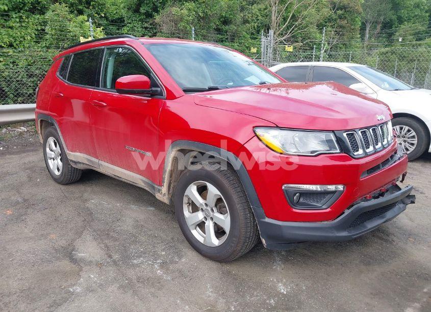 2018 Jeep Compass LATITUDE 4X4 (VIN 3C4NJDBB9JT160925) main photo
