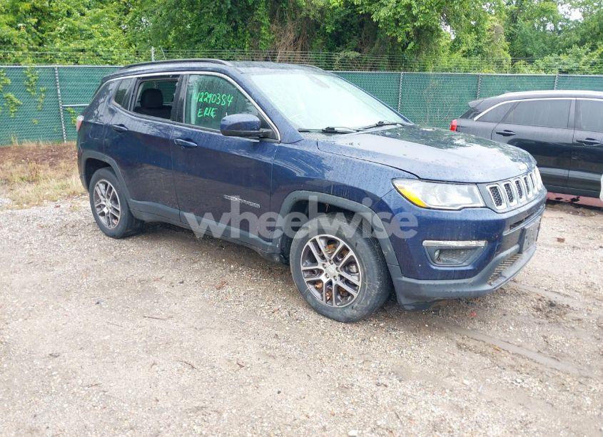 2018 Jeep Compass LATITUDE 4X4 (VIN 3C4NJDBB9JT185159) main photo