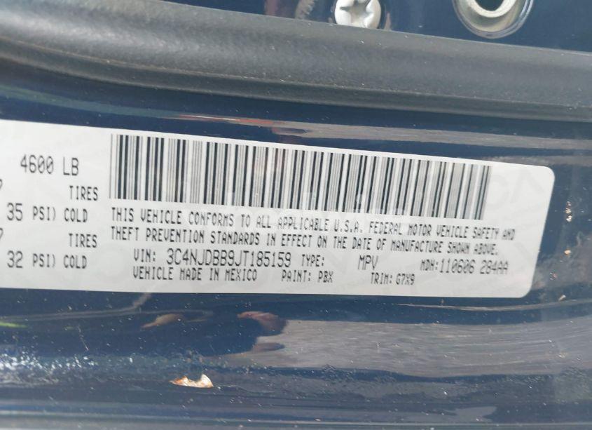 Photo 9 of 2018 Jeep Compass LATITUDE 4X4 (VIN 3C4NJDBB9JT185159)