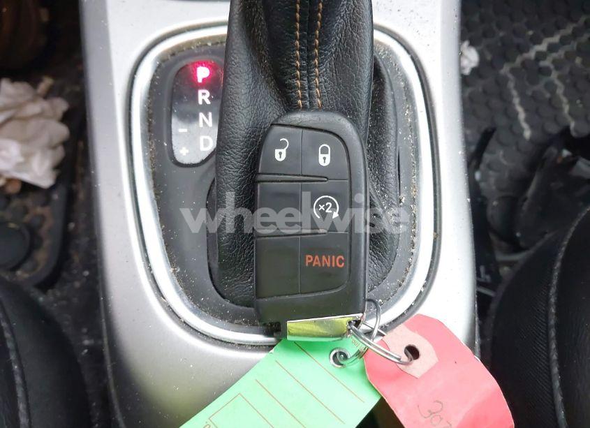 Photo 11 of 2018 Jeep Compass LATITUDE 4X4 (VIN 3C4NJDBB9JT307132)