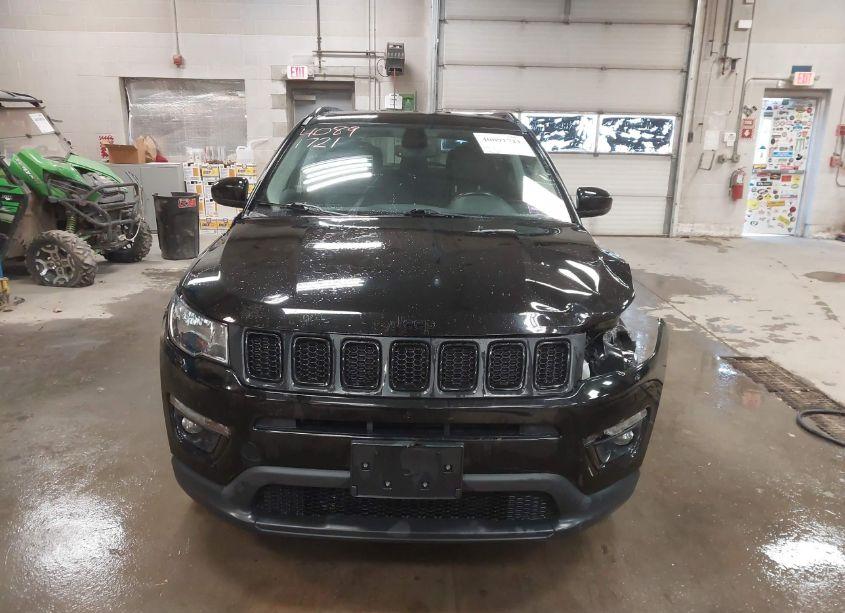 Photo 13 of 2019 Jeep Compass ALTITUDE 4X4 (VIN 3C4NJDBB9KT828627)