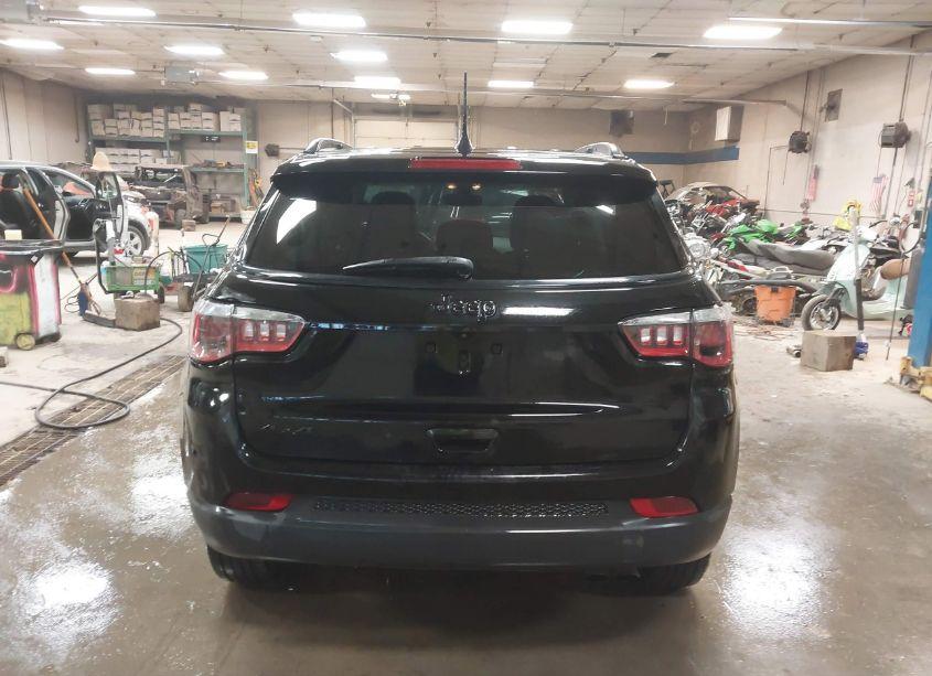 Photo 17 of 2019 Jeep Compass ALTITUDE 4X4 (VIN 3C4NJDBB9KT828627)