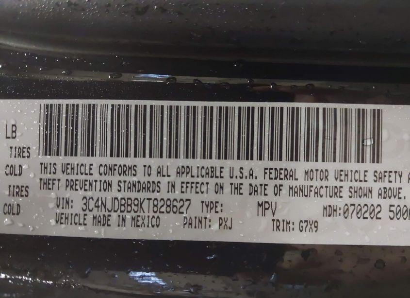 Photo 9 of 2019 Jeep Compass ALTITUDE 4X4 (VIN 3C4NJDBB9KT828627)