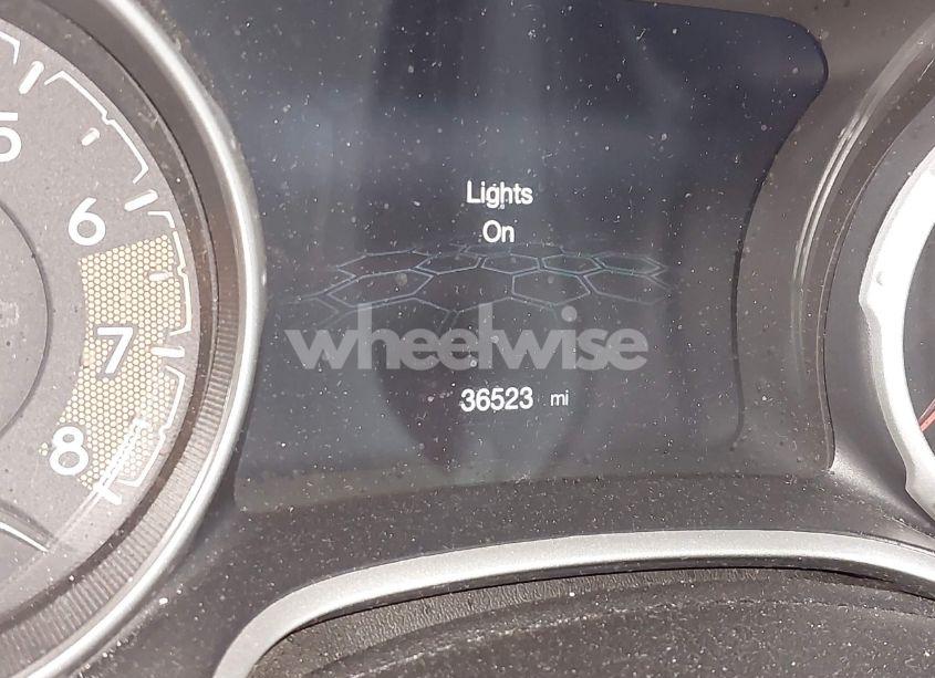 Photo 7 of 2019 Jeep Compass LATITUDE 4X4 (VIN 3C4NJDBB9KT829163)