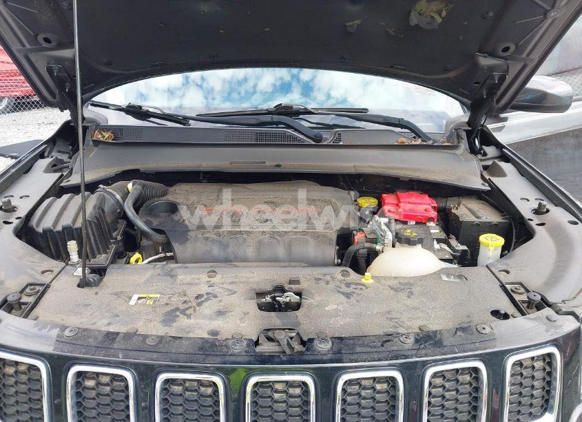 Photo 10 of 2020 Jeep Compass LATITUDE 4X4 (VIN 3C4NJDBB9LT129693)
