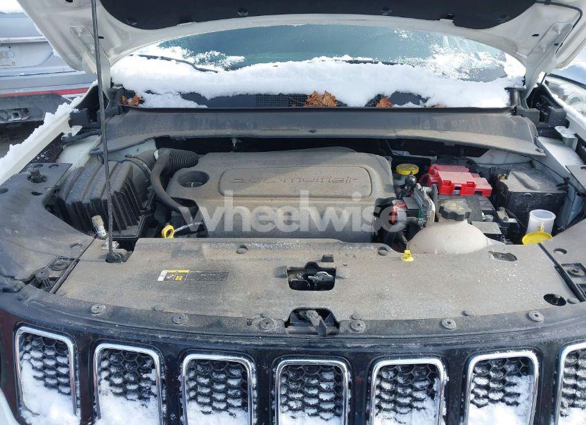 Photo 10 of 2021 Jeep Compass LATITUDE 4X4 (VIN 3C4NJDBB9MT504242)