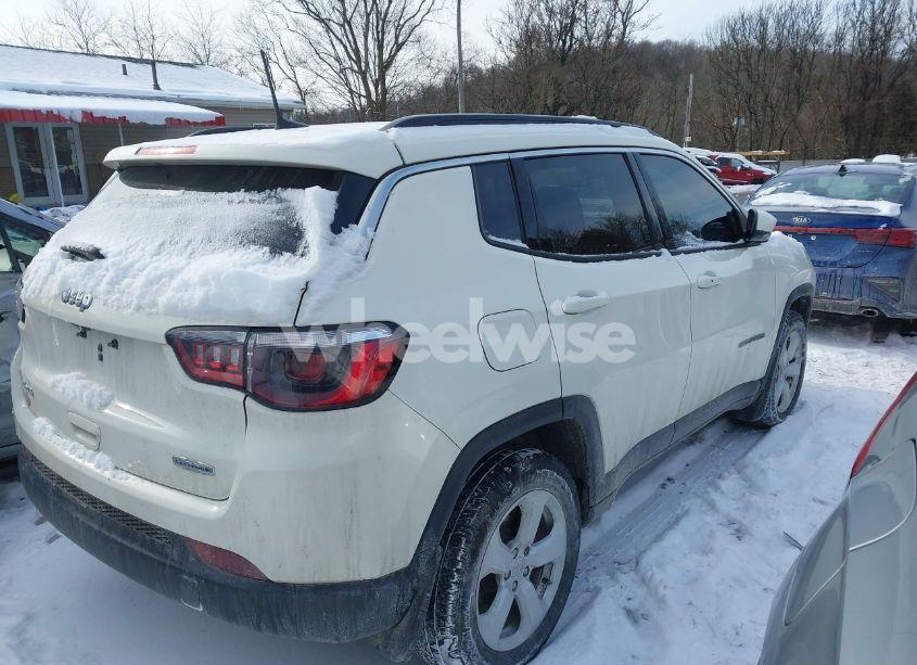 Photo 4 of 2021 Jeep Compass LATITUDE 4X4 (VIN 3C4NJDBB9MT504242)