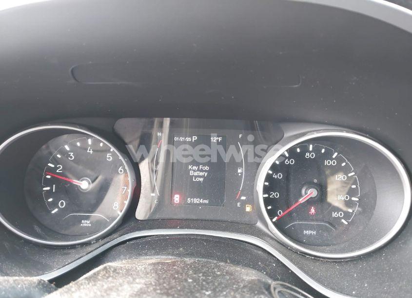 Photo 7 of 2021 Jeep Compass LATITUDE 4X4 (VIN 3C4NJDBB9MT504242)