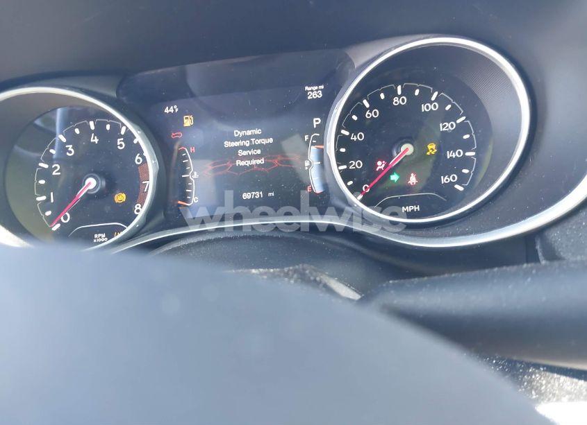 Photo 7 of 2021 Jeep Compass LATITUDE 4X4 (VIN 3C4NJDBB9MT600890)