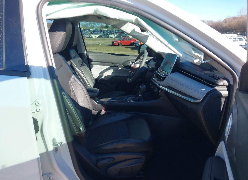 Photo 5 of 2022 Jeep Compass LATITUDE 4X4 (VIN 3C4NJDBB9NT123170)