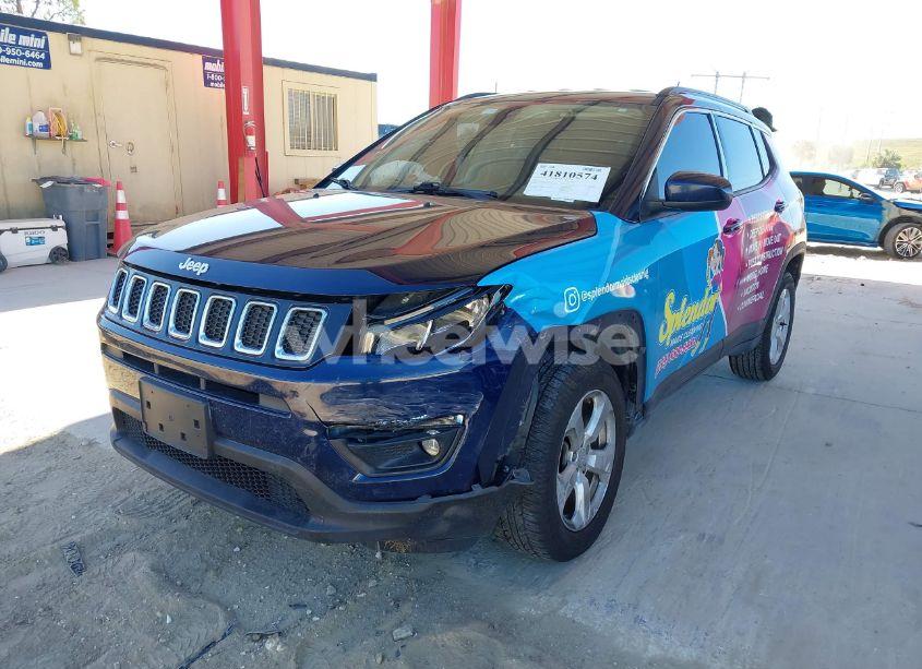 Photo 2 of 2017 Jeep New COMPASS LATITUDE 4X4 (VIN 3C4NJDBBXHT679623)