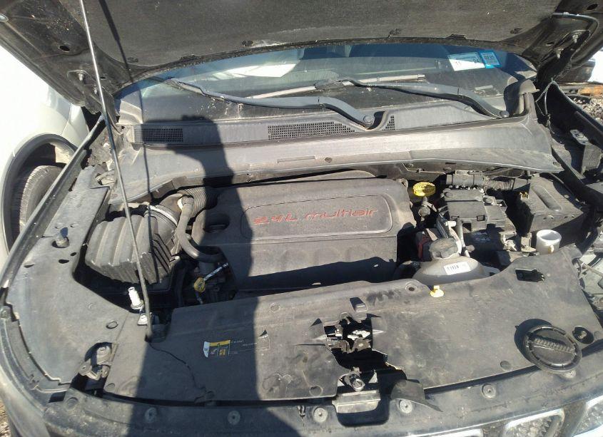 Photo 10 of 2018 Jeep Compass LATITUDE 4X4 (VIN 3C4NJDBBXJT138626)